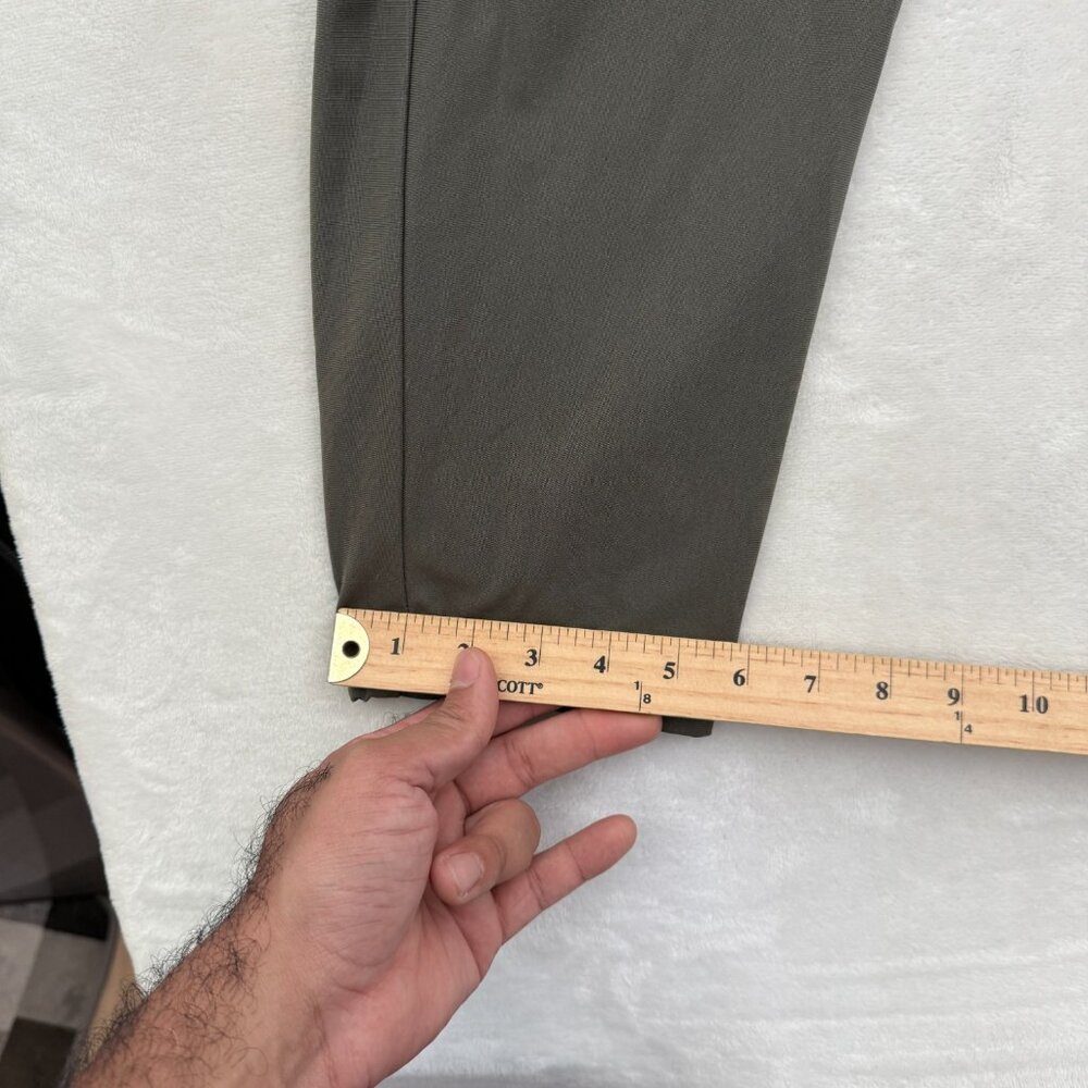 Cuts Pants Mens XL 32x29 Green Chino Golf Performance Tapered Leg Stretch Sports - Picture 7 of 12